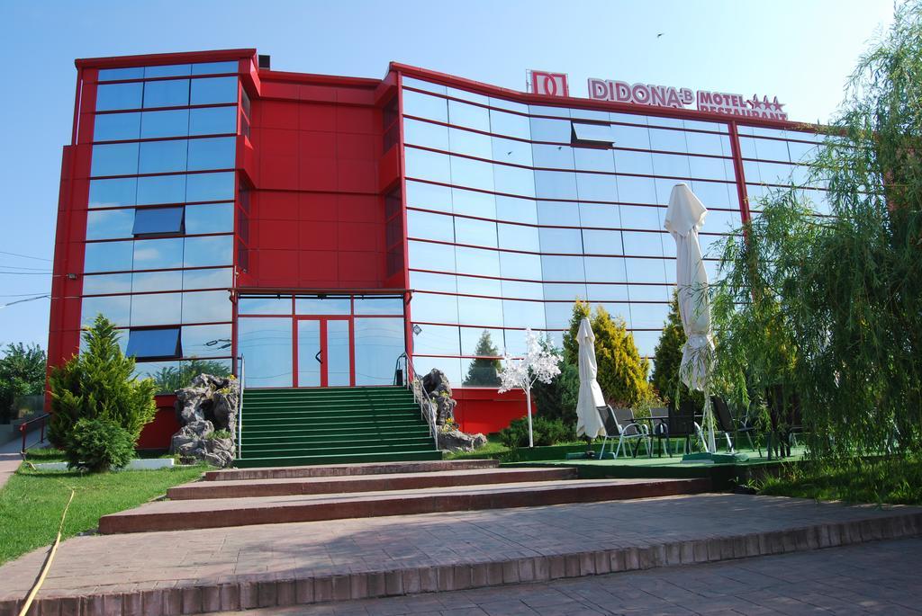 Motel Didona B Sendreni Exterior foto